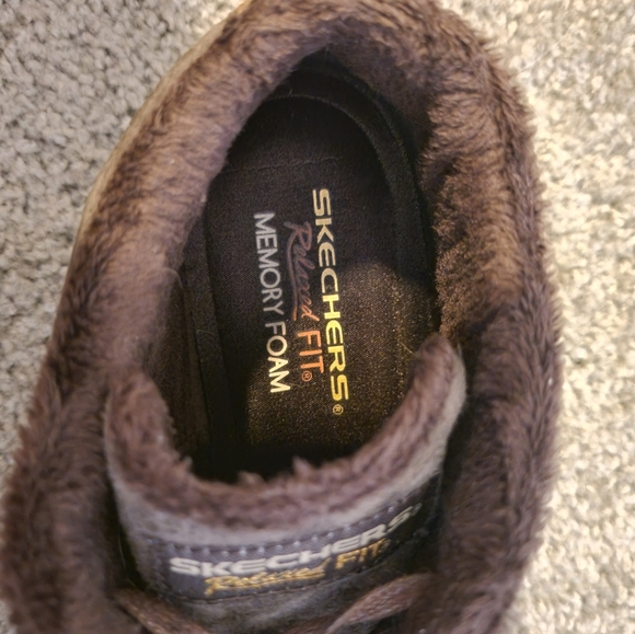 Sketchers Relaxed Fit shoe - Picture 3 of 5